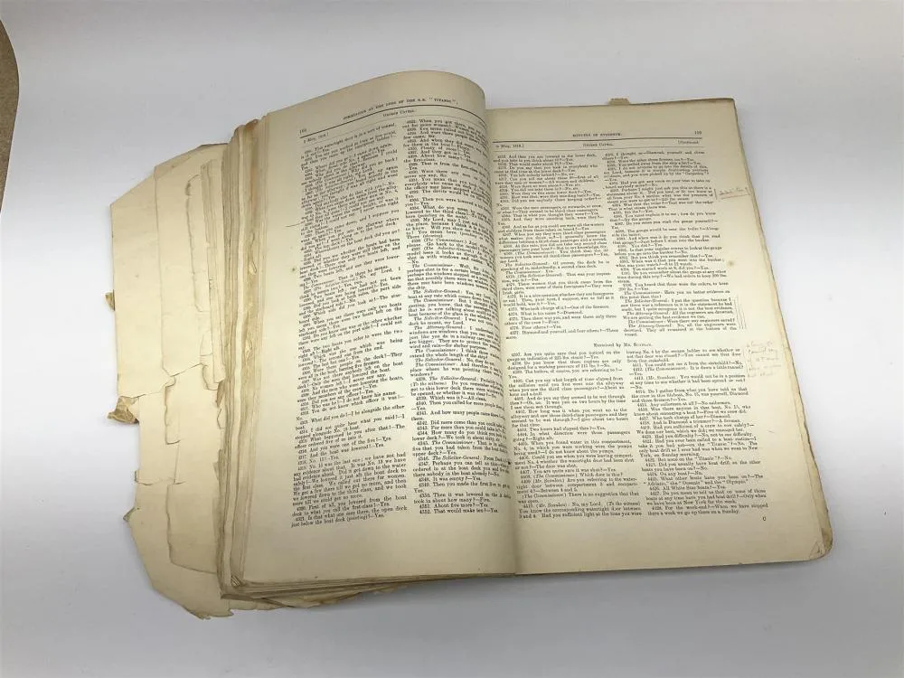 Transcri&ccedil;&otilde;es e relat&oacute;rio da comiss&atilde;o que ouviu 97 testemunhas em 37 sess&otilde;es p&uacute;blicas para investigar o desastre.